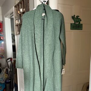 Elegant Green Women's Cardigan or robe